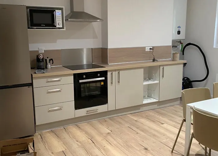 Spacieux Avec Terrasse * Châtellerault